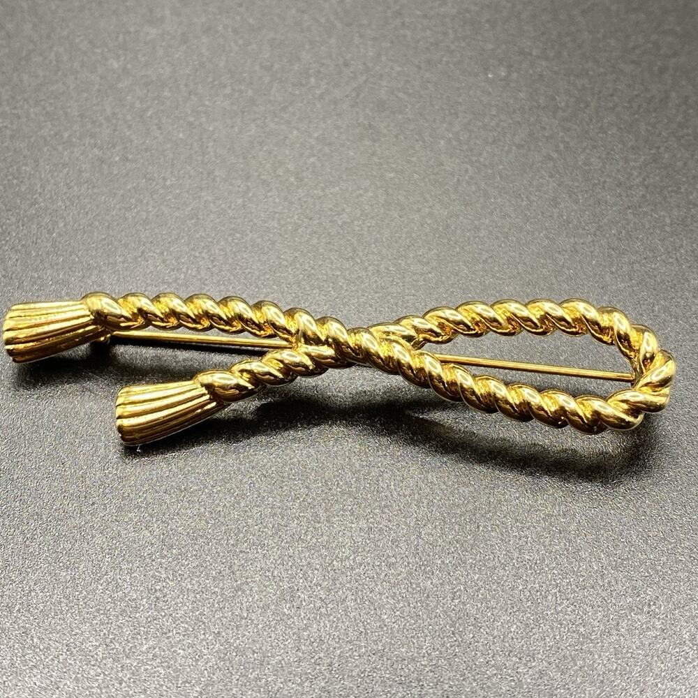 Vintage Monet Rope With Tassel Brooch Pin Bow Ribbon Gold Tone